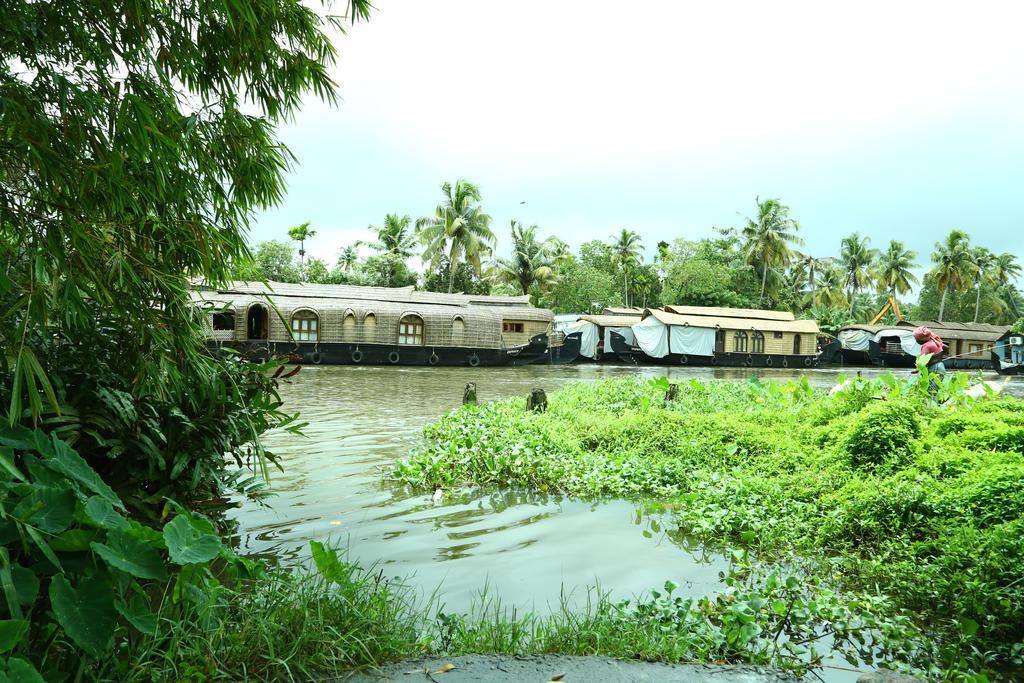 Alapatt Homestay Alappuzha 외부 사진